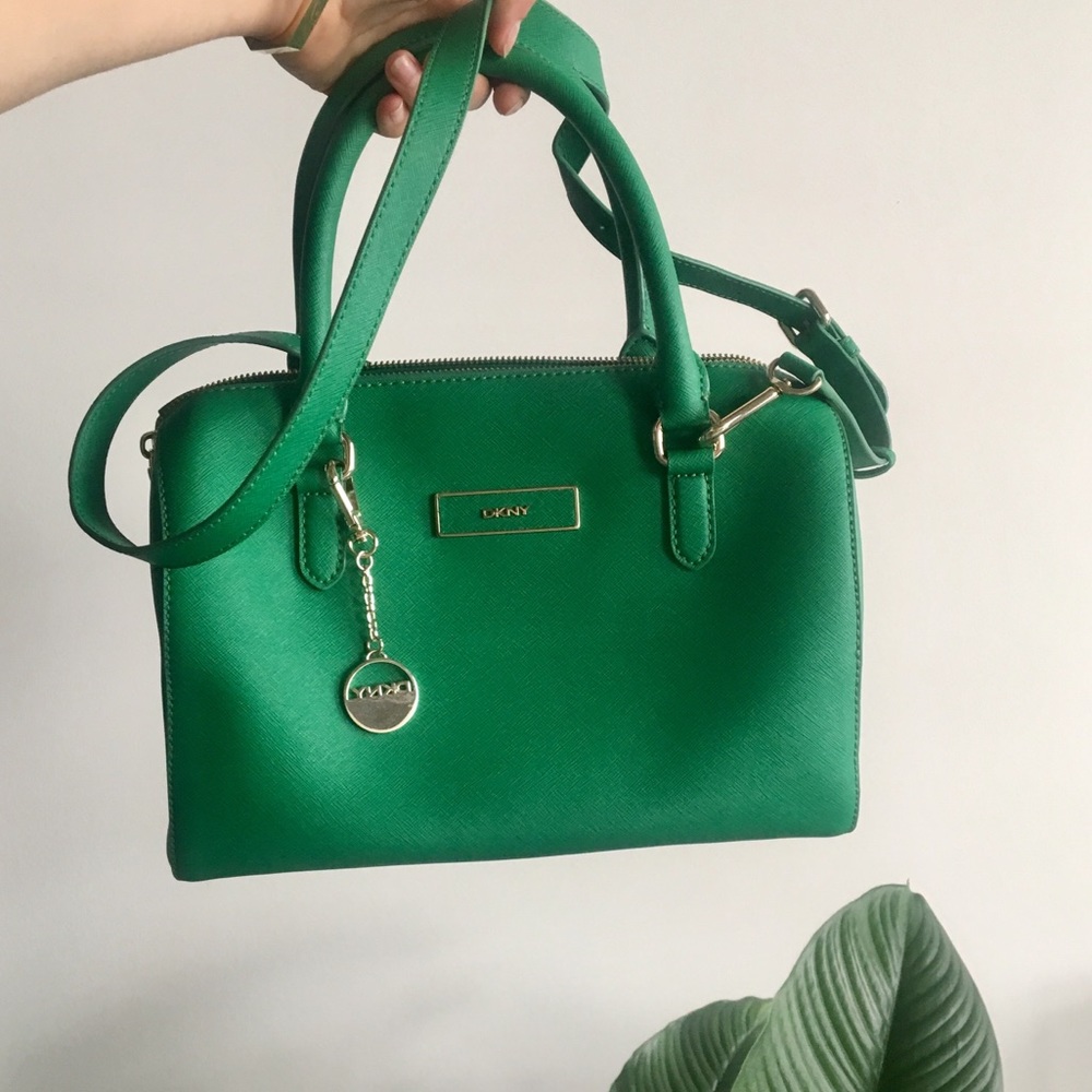 DKNY summer popping green purse